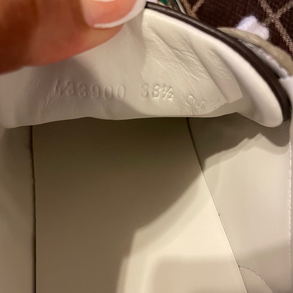 Gucci Ladies Ace GG Gucci Strawberry Print Sneaker - Picture 6 of 6